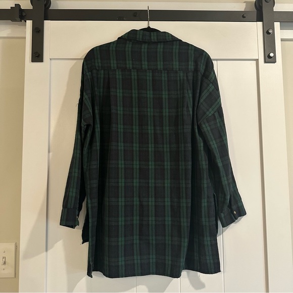 RETHM Plaid Button-Down Size M - Picture 6 of 8